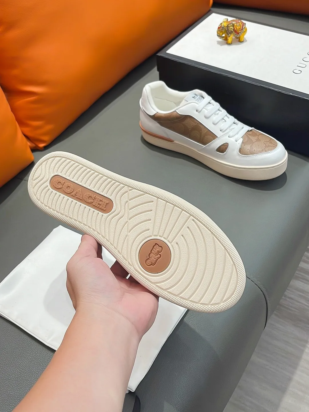 Men's shoes GUCCI "Gucci" P420 Regular size: 38-44 (casual shoes) Product materials: Selected cowhide upper, soft sheepskin lining; original outsole.